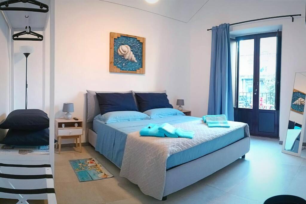 Dimora Cutelli Apartment Catania Bagian luar foto
