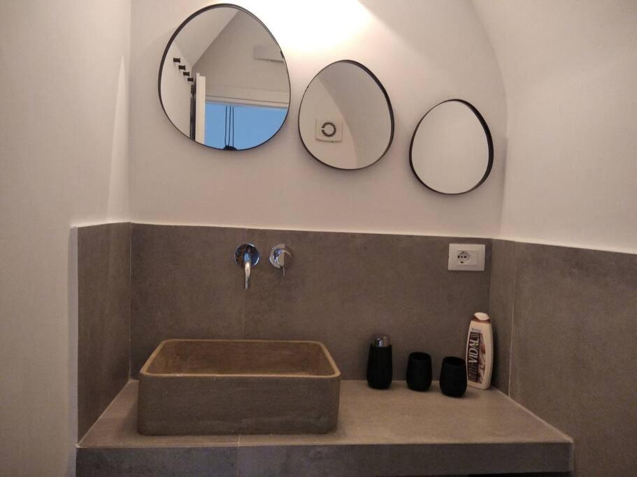 Dimora Cutelli Apartment Catania Bagian luar foto